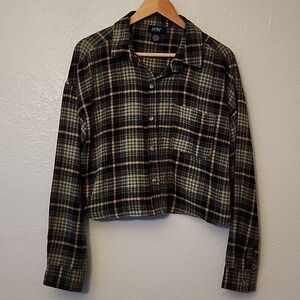 Just Polly Cropped Plaid Shirt